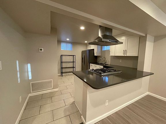 5th image of 1310 Wolff St #1308