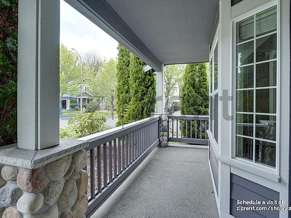 4th image of 4100 Scoria Ln SE