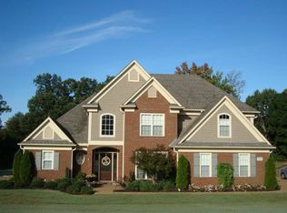 2075 Legends Dr, Nesbit, MS 38651