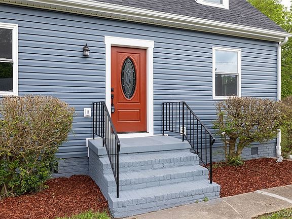 5th image of 2821 Wellington St