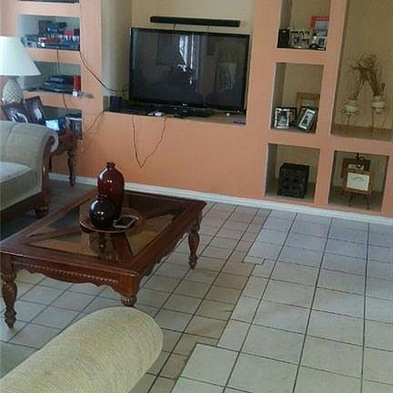 4th image of 10225 Castletown Dr