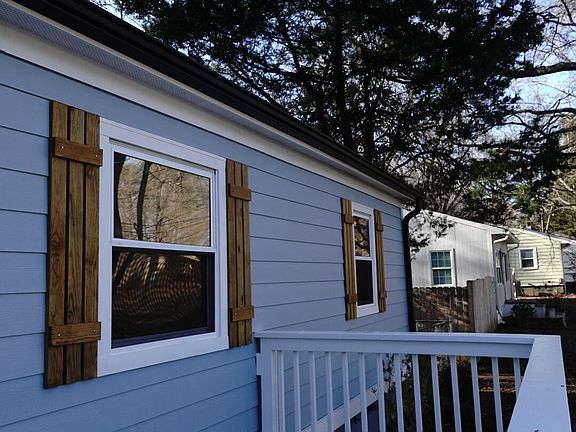 3rd image of 164 Torain St