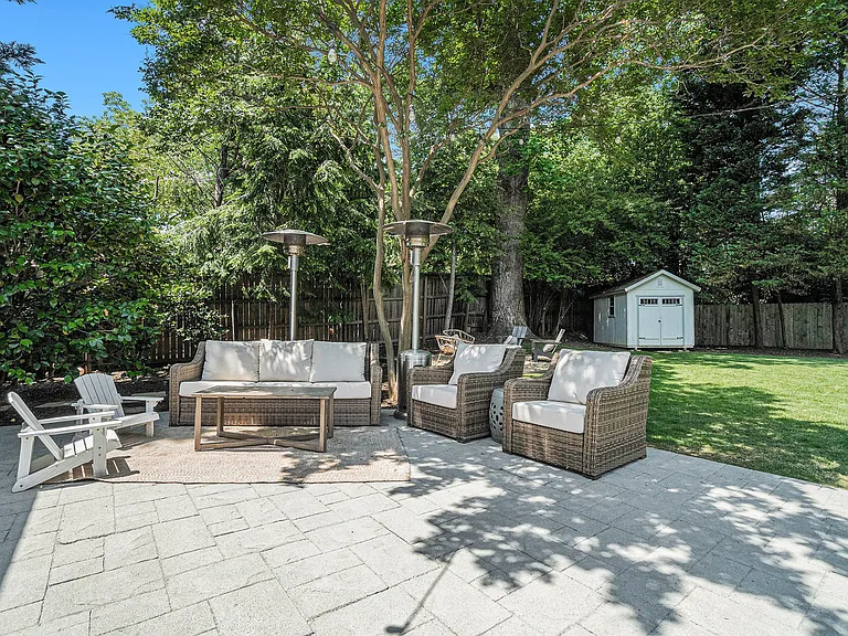 614 Cooledge Ave NE — Photo 21