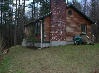 26 Daniels Rd, Charlton, MA 01507