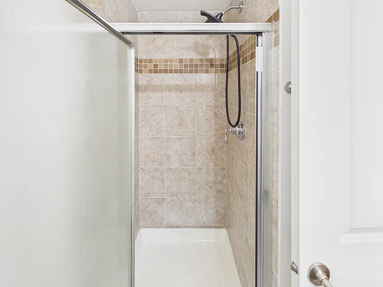 7403 N Hoyne Ave #2 — Photo 14