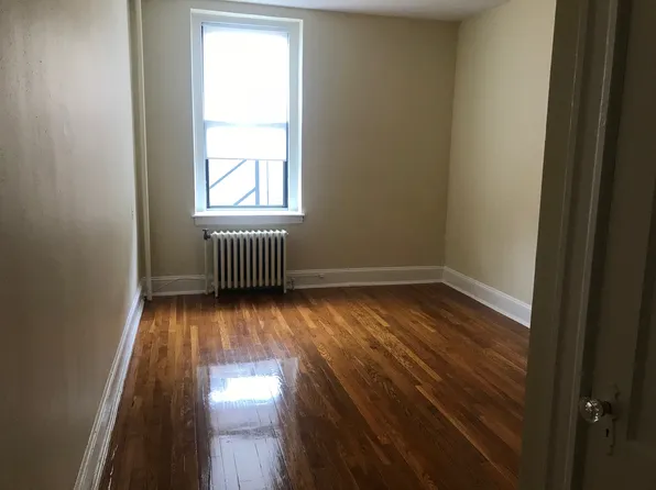 555 Worcester Rd #21, Framingham, MA 01701