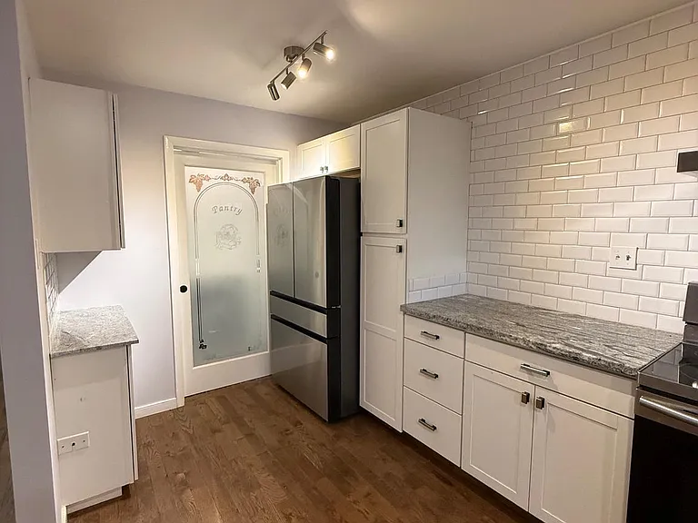 231 Lake Caroline Dr — Photo 10
