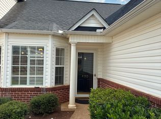 400 Cliffview Ct, Greer, SC 29650