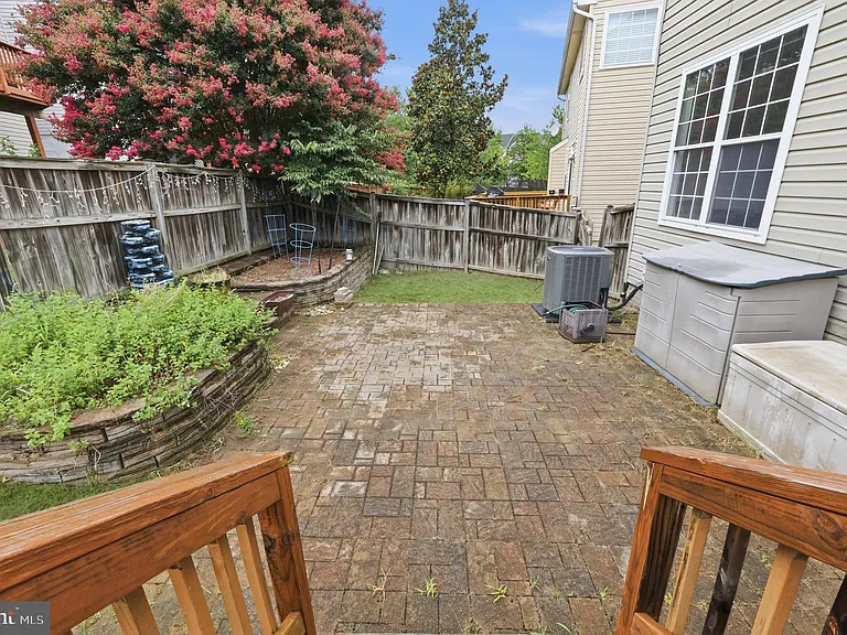 2917 Markhams Grant Dr — Photo 21