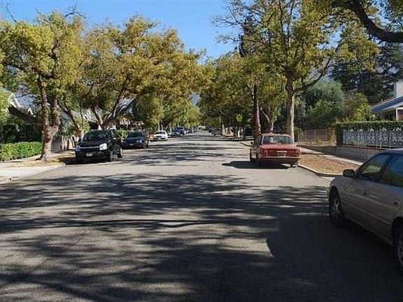 North facing street