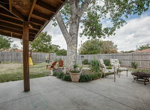 2nd image of 5353 Colorado Ct