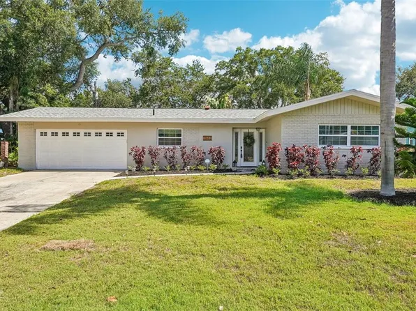 1862 Francis Dr, Clearwater, FL 33763