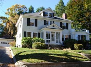 43 Holyrood Ave, Lowell, MA 01852