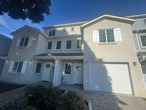 529 S Pine St #1 Photo 1