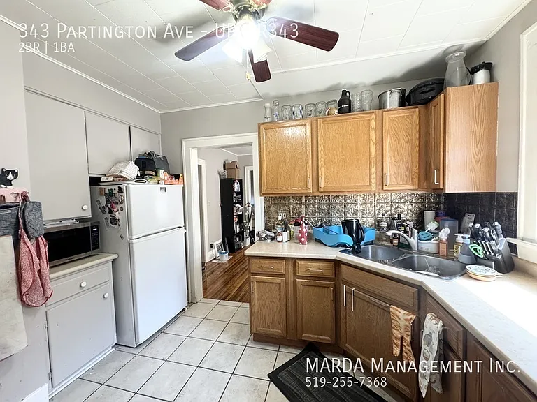 343 Partington Ave #UPPER343 — Photo 11