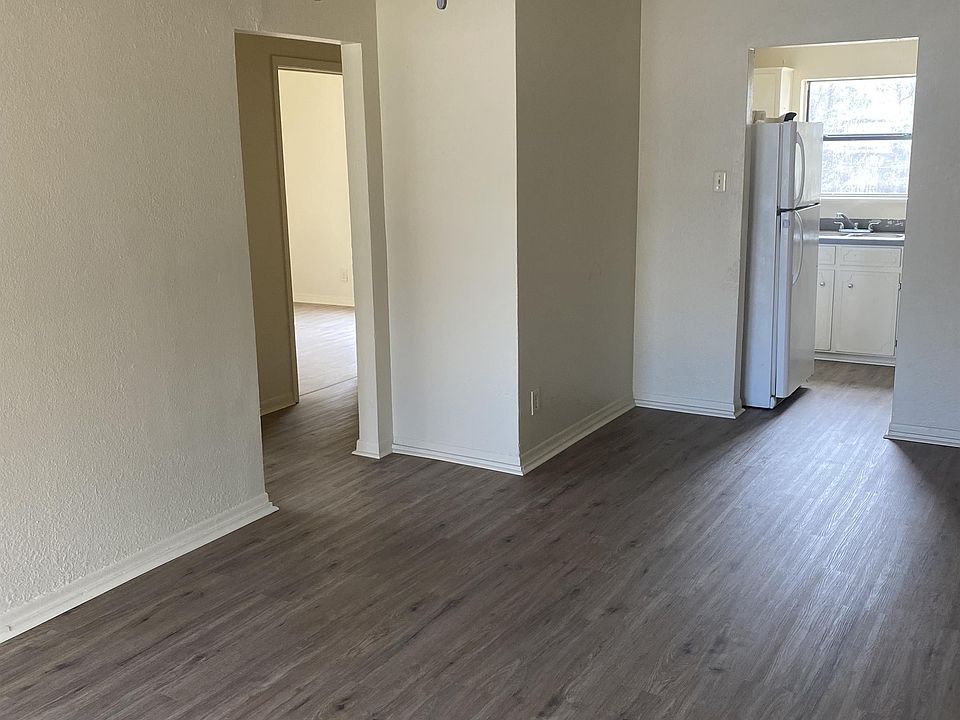 1st image of 1808 Alamo Ave
