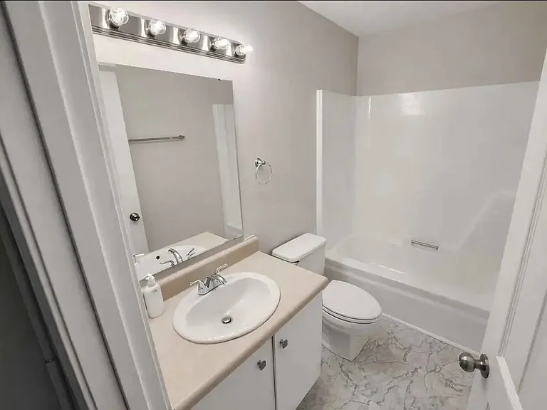 24 Shockley St — Photo 10