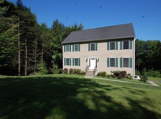 30 Petticoat Hill Rd, Williamsburg, MA 01096
