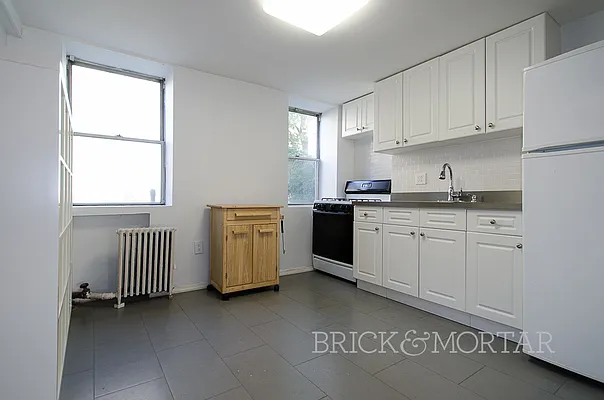 Rented by Brick&Mortar | media 27