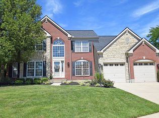 6378 Hedgerow Dr, West Chester, OH