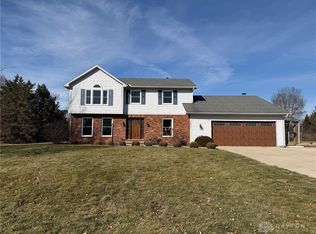 1595 Fox Run, Troy, OH 45373