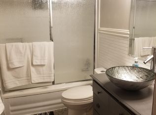 5033 Henry St, Garfield Heights, OH