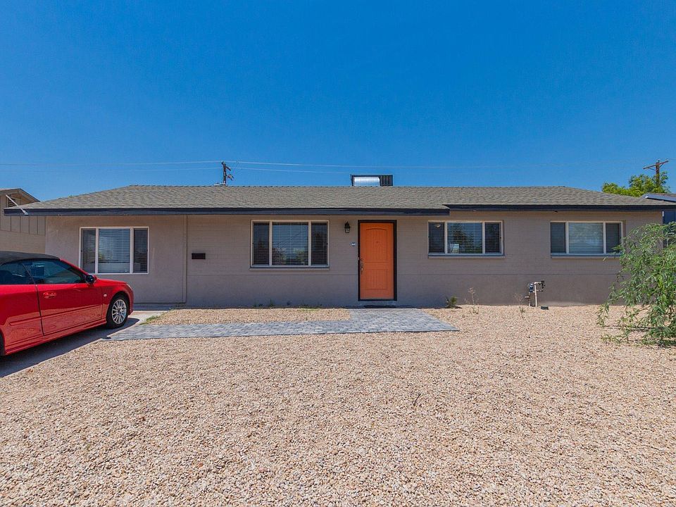 1st image of 832 N 72nd Pl