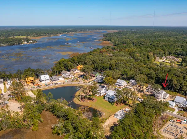 3853 Delinger Dr, Mount Pleasant, SC 29466