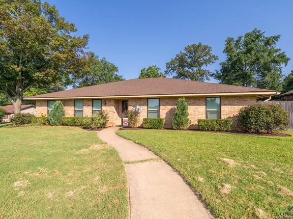 1801 Northwood Ct, Longview, TX 75605