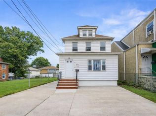 883 Manor Rd, Staten Island, NY 10314