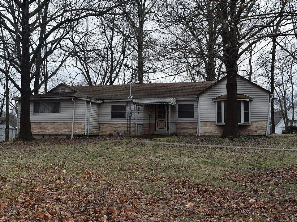 1st image of 2815 W Tennyson Ave