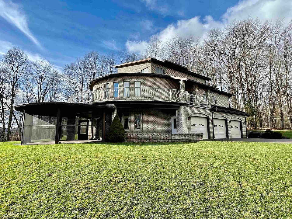 1st image of 310 Seemont Dr