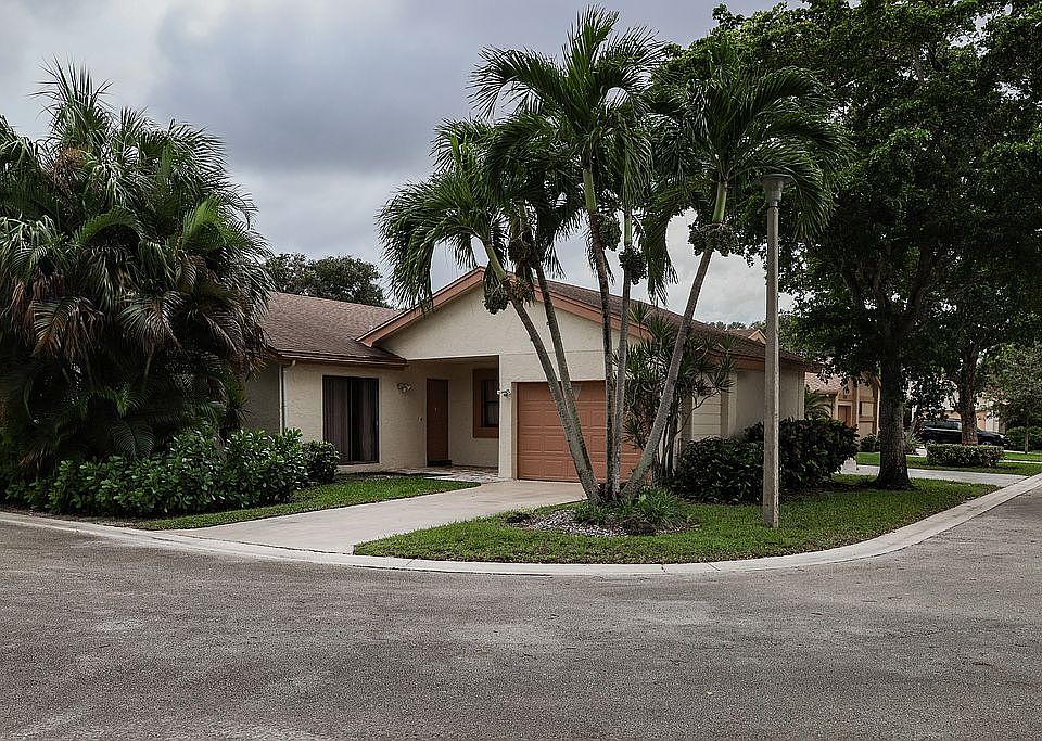 1st image of 4492 Cordia Cir