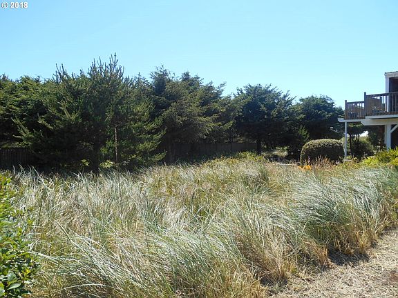 3rd image of Beach Dr