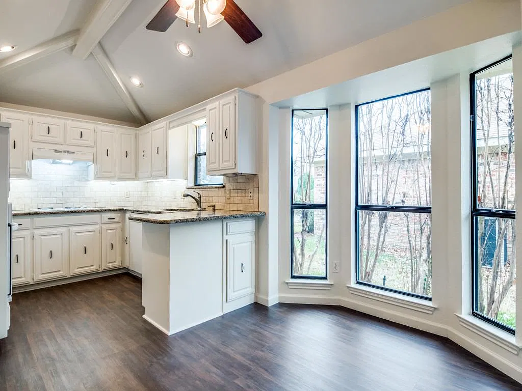 4 bed, 2000 sqft, $2,900 — Photo 3