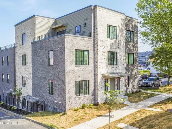 1911 Forest Ave #201, Knoxville, TN 37916