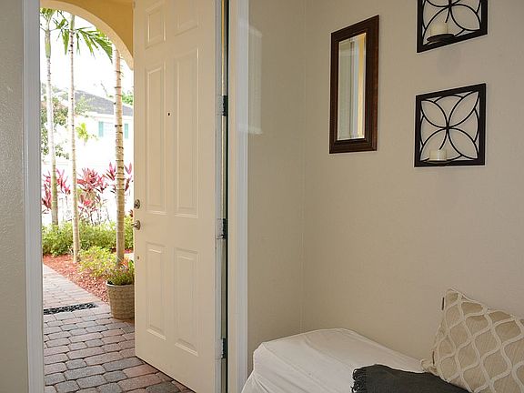 Entry way