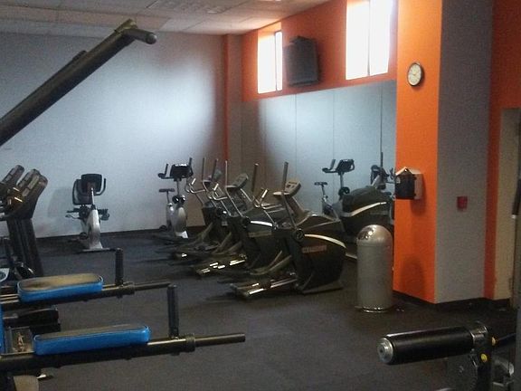 5th image of 60 Parkway Dr E APT 12M