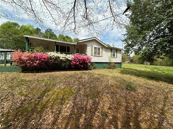 336 Capps Rd, Walhalla, SC 29691