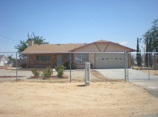 17184 Catalpa St, Hesperia, CA 92345