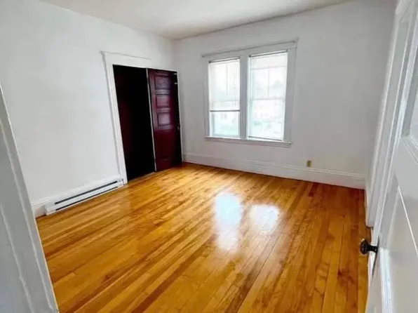 (undisclosed Address), Worcester, MA 01610