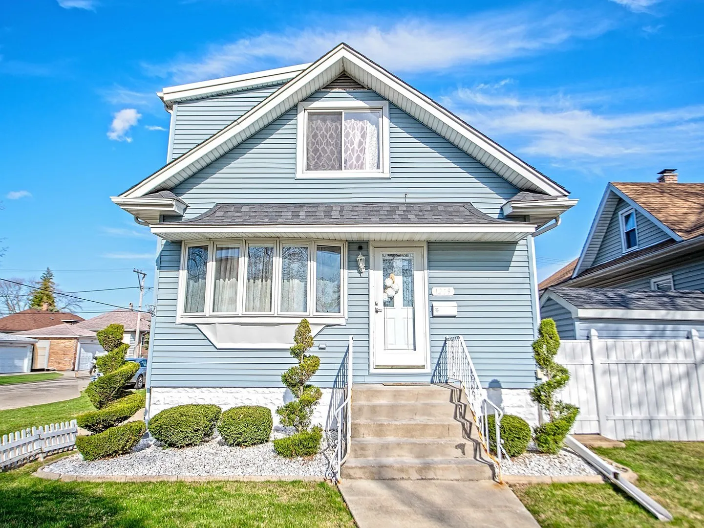 1219 N 15th Ave photo 1