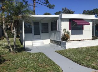 15 7th St E, Nokomis, FL 34275