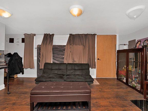 3rd image of 3714 S 53rd Ct