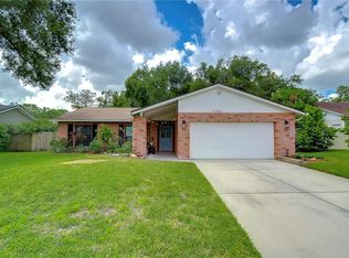 11416 Country Oaks Dr, Tampa, FL 33618