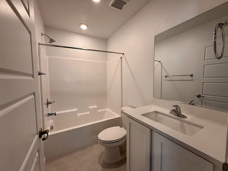 923 Jigglypuff Pl — Photo 32