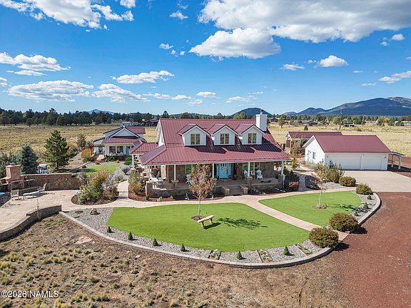 4th image of 15739 Rabbitbrush Rd