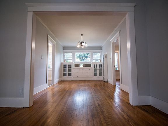 5th image of 1609 Cota Ave