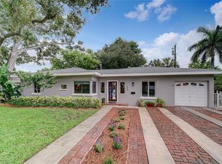 1465 Orange Ave, Belleair, FL 33756
