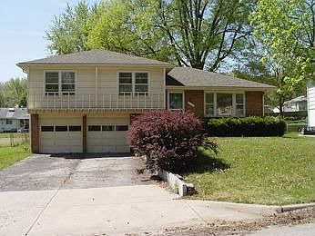 1st image of 8103 E 93rd St
